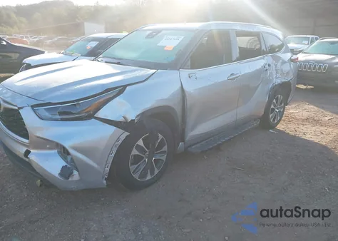 2021 Toyota Highlander Xle из США, поврежденный, VIN 5TDGZRAHXMS520061